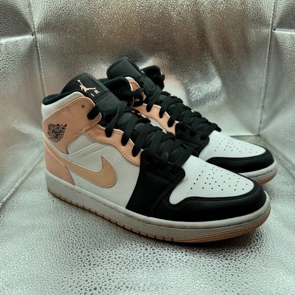 Size 9 Nike Air Jordan 1 Mid Mens White Artic Orange Black‎ Sneaker 554724-133 main image 4